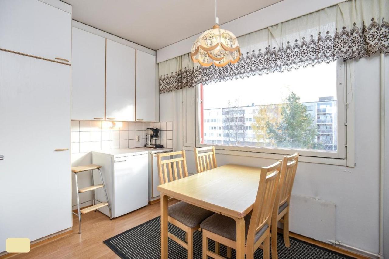 Next To City Center, Beside Bus And Train Station, Safe And Cozy Place Oulu Exterior photo